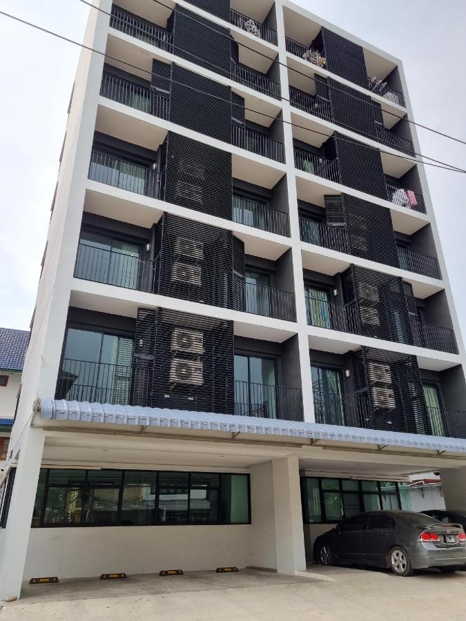 Tiara Place Μπανγκόκ Εξωτερικό φωτογραφία