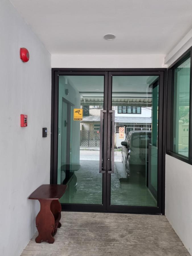 Tiara Place Μπανγκόκ Εξωτερικό φωτογραφία